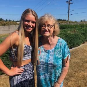 Meet your Posher, Savannah